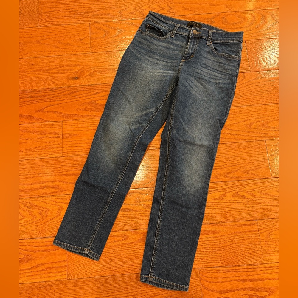 Banana Republic Girlfriend Jeans 26/2 Medium Wash Stretch Straight Denim